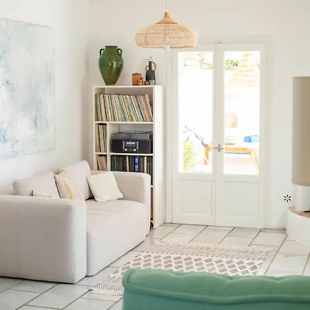 Stylish Cycladic Family With Private Gardens - Botanica *