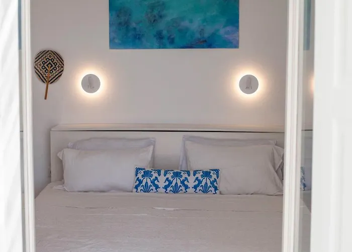 Stylish Cycladic Family With Private Gardens - Botanica *